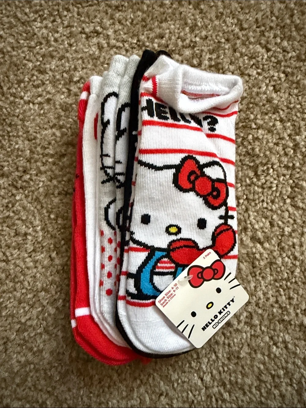 Hello Kitty White, Red & Black Low-Cut Cartoon Sock Set